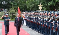 Chủ tịch nước Tô Lâm thăm, làm việc tại Bộ Tư lệnh Quân chủng Phòng không - Không quân
