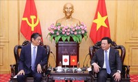 Chủ tịch Hội đồng lý luận Trung ương Nguyễn Xuân Thắng tiếp Đại sứ Nhật Bản tại Việt Nam