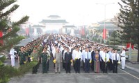 Продолжаются мероприятия в честь Дня образования Компартии Вьетнама