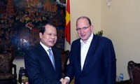 Вьетнам поддерживает участие иностранных инвесторов в реструктуризации внутренней экономики