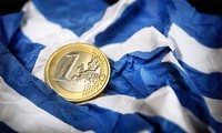 Греция скоро получит 13 млрд евро в рамках нового пакета финансовой помощи