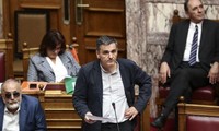 Парламент Греции принял новые меры жёсткой экономии