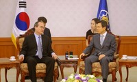 Председатель ЦК ОФВ Нгуен Тхьен Нян завершил визит в Республику Корея