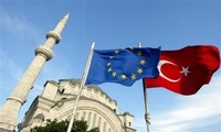 Европейский Союз и Турция договорились о возобновлении диалога