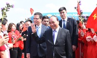 Премьер-министр Нгуен Суан Фук прибыл в Пекин, начав официальный визит в Китай