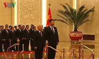 Состоялась церемония официальной встречи генсека ЦК КПВ Нгуен Фу Чонга