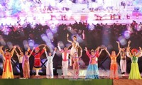 Премьер СРВ принял участие в церемонии открытия фестиваля «Кофе Буонматхуот»