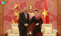 Нгуен Тхи Ким Нган встретилась с премьер-министром Шри-Ланки