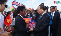 Нгуен Суан Фук прибыл в Пномпень, начав официальный визит в Камбоджу