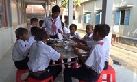 Пагода Лакханавонг-Сунг-Тхум предоставляет образование детям из малоимущих семей