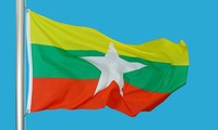 Вьетнамская военная делегация совершает официальный визит в Мьянму