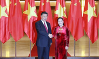 Председатель Нацсобрания Вьетнама встретилась с генсекретарём ЦК Компартии Китая