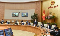 Премьер-министр Вьетнама прокомментировал возможность введения режима социального дистанцирования