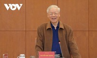 Нгуен Фу Чонг: необходимо решительно бороться с коррупцией и социальными пороками