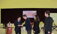 กิจกรรมการกุศลของสถานทูตไทยประจำเวียดนาม ณ โรงเรียนคนตาบอด NguyenDinhChieu