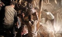 มีผู้เสียชีวิต๓๐๐คนจากเหตุแผ่นดินไหวในอิหร่าน