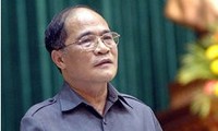 ประธานรัฐสภา Nguyen Sinh Hung ลงพื้นที่ตำบล Tân Tràoจังหวัด Tuyên Quang  