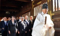 จีนประท้วงส.สของญี่ปุ่นเดินทางไปสักการะที่ศาลเจ้ายาสุกุนิ