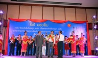 ผู้ประกอบการเวียดนามได้รับมอบรางวัล “เครื่องหมายการค้าที่มีชื่อเสียงแห่งอาเซียน”  