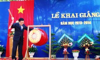 ประธานประเทศ เจืองเติ๊นซางเข้าร่วมพิธีเปิดปีการศึกษาใหม่ในเมืองดาลัด