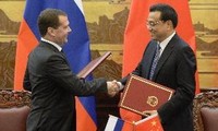 จีนและรัสเซียลงนามเอกสารความร่วมมือทวิภาคี๒๑ฉบับ