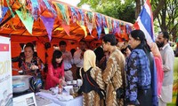 งานนิทรรศการอาหารพื้นเมืองอาเซียน ความผูกผันระหว่างสตรีอาเซียน