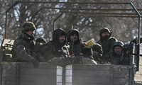 กองกำลังที่เรียกร้องการแยกตัวเป็นอิสระในภาคตะวันออกยูเครนเริ่มถอนอาวุธหนัก