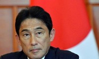 รัฐมนตรีต่างประเทศญี่ปุ่นพบปะกับบรรดาผู้นำคิวบา
