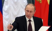 ประธานาธิบดีรัสเซียลงนามประกาศใช้รัฐบัญญัติระงับข้อตกลงเอฟทีเอกับยูเครน
