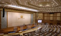 รัฐสภาชุดใหม่ของพม่าเปิดการประชุมนัดแรก