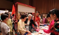เวียดนามเข้าร่วมงานแสดงสินค้าเพื่อการกุศลของสมาคมสตรีเอเชีย-แปซิฟก
