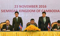 แถลงการณ์ของการประชุมผู้นำเขตสามเหลี่ยมพัฒนาเวียดนาม-ลาว-กัมพูชาครั้งที่๙