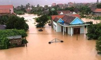 รัฐมนตรีต่างประเทศจีนส่งโทรเลขแสดงความห่วงใยเกี่ยวกับเหตุน้ำท่วมในภาคกลางเวียดนาม
