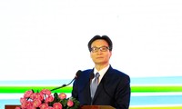 รองนายกรัฐมนตรี หวูดึ๊กดามเข้าร่วมพิธีเปิดการประชุมใหญ่สมาคมตัวเมืองแห่งวิทยาศาสตร์โลกครั้งที่11