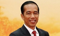 นาย โจโก วิโดโดได้รับเลือกให้ดำรงตำแหน่งประธานาธิบดีอินโดนีเซียอีกสมัย