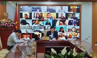 สถานีวิทยุเวียดนามจัดการประชุมออนไลน์กับสำนักงานที่เกี่ยวข้องเป็นครั้งแรก