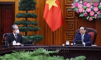 นายกรัฐมนตรี ฝามมิงชิ้ง ให้การต้อนรับเอกอัครราชทูตจีนประจำเวียดนาม
