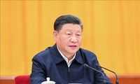 ประธานประเทศจีนพูดคุยผ่านทางโทรศัพท์กับบรรดาผู้นำอียูและสิงคโปร์