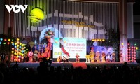 งานเทศกาลสารทไหว้พระจันทร์ในเมืองเก่าฮอยอันได้รับการรับรองเป็นมรดกวัฒนธรรมนามธรรมระดับชาติ
