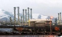 Iran's nuclear crisis - hard to find an effective solution