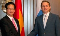 Prime Minister Nguyen Tan Dung meets Russian State Duma Speaker
