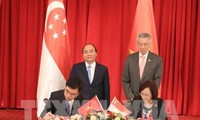 Singaporean media spotlights Vietnamese PM’s visit