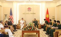 Defence Minister meets USINDOPACOM Commander