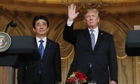 Japanese, US leaders hold talks