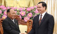 Top Cambodian legislator visits Ha Nam province