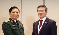 Defense Minister promotes defense cooperation in Shangri-La Dialogue