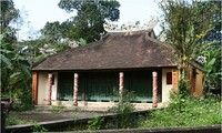 Ancient Ruong house needs urgent protection