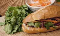  Vietnamese “banh mi” spotlighted in foreign newspaper