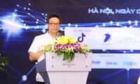 Vietnam urged to accelerate digital transformation