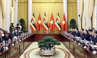 Vietnam, Uganda deepen bilateral cooperation
